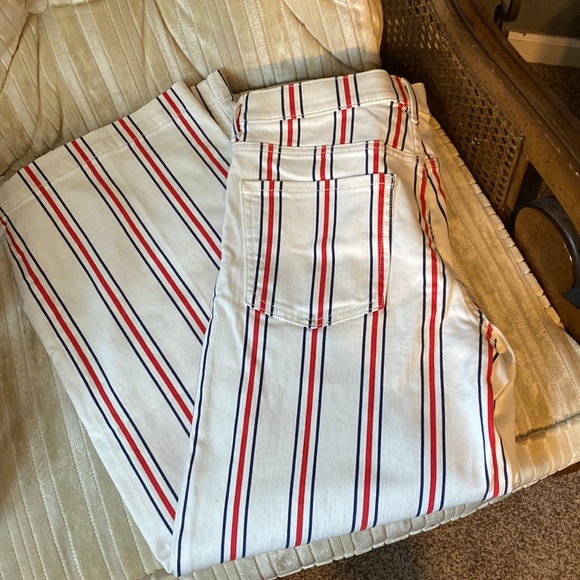 Woman’s cropped high rise wide leg size 2 express - Picture 6 of 6